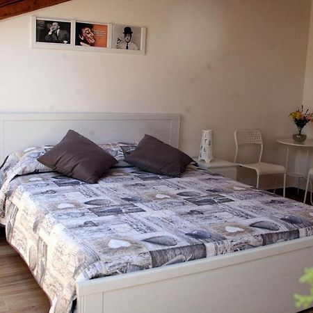 Il Tesoro Di Napoli B&B 外观 照片